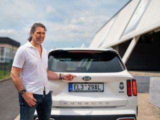 KIA_Jaromir_Jagr_Sorento_PHEV_04