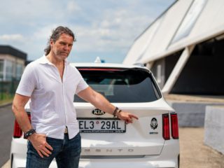 KIA_Jaromir_Jagr_Sorento_PHEV_09