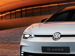 2022-Volkswagen-ID_AERO-elektromobil- (3)