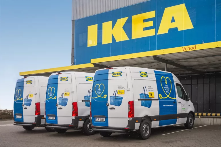 Větší objednávky z IKEA doručují v Praze od prosince výhradně bezemisní vozy 